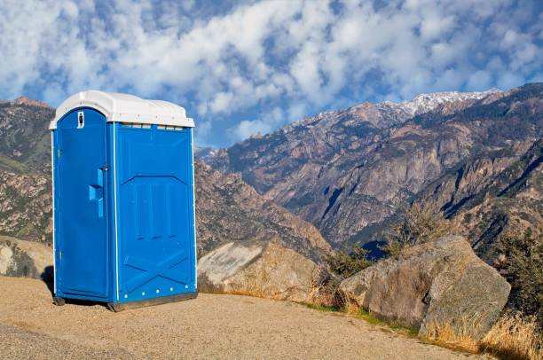 Best Portable Restroom Servicing (Cleaning and Restocking)  in West Athens, CA